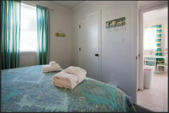 Papou's Place Bedroom